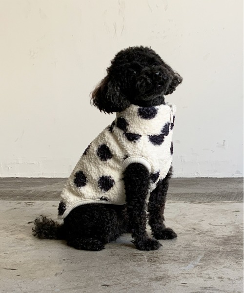 Best Friends（ベストフレンズ）の「Best Friends ベストフレンズ：水玉ボアベスト（ペットウェア・レディース・ブラック/ピンク/アイボリー/グレー/ベージュ/ホワイト/イエロー・S/L/XXL/M/XL）」の2枚目の写真