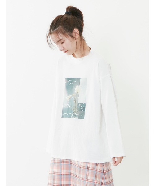 POU DOU DOU(プードゥドゥ)の「コラージュ箔プリントロンTee(Tシャツ/カットソー・レディース・ライトブルー/オフホワイト/ピンク/ダークグレー・3)」の9枚目の写真