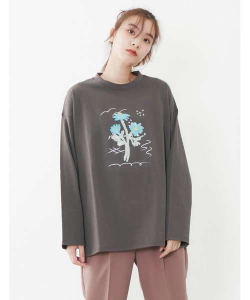 POU DOU DOU(プードゥドゥ)の「コラージュ箔プリントロンTee(Tシャツ/カットソー・レディース・ライトブルー/オフホワイト/ピンク/ダークグレー・3)」の12枚目の写真