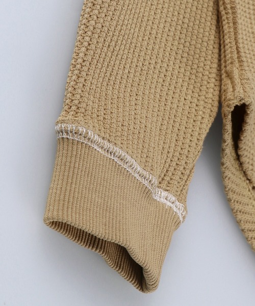 RADCHAP（ラッドチャップ）の「配色ステッチワッフル長袖Tシャツ（Tシャツ/カットソー・キッズ・チャコールグレー/アイボリー/キャメル・110cm/130cm/120cm/150cm/100cm/140cm/90cm）」の6枚目の写真