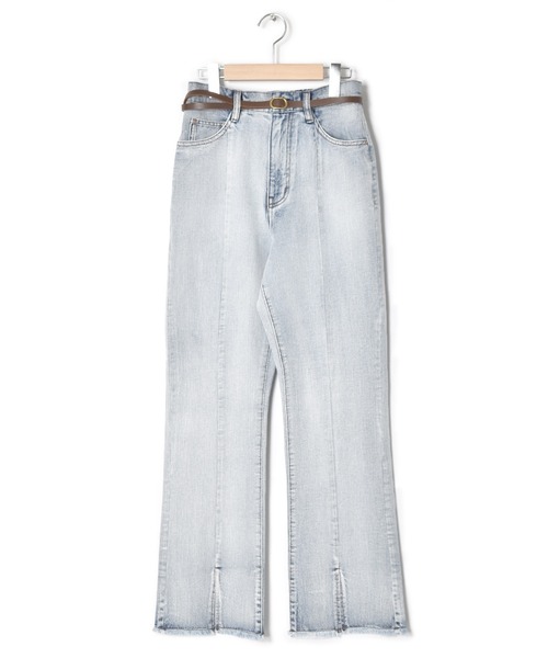 w closet（ダブルクローゼット）の「裾スリットフレアパンツ（デニムパンツ・レディース・ライトベージュ/ブルー/ケミカルウォッシュ/ラベンダー・FREE）」の21枚目の写真