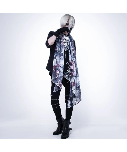 CIVARIZE(シヴァーライズ)の「『CIVARIZE』フレア袖変形アシメTシャツ(Tシャツ/カットソー・メンズ・ホワイト/ブラック・FREE)」の18枚目の写真