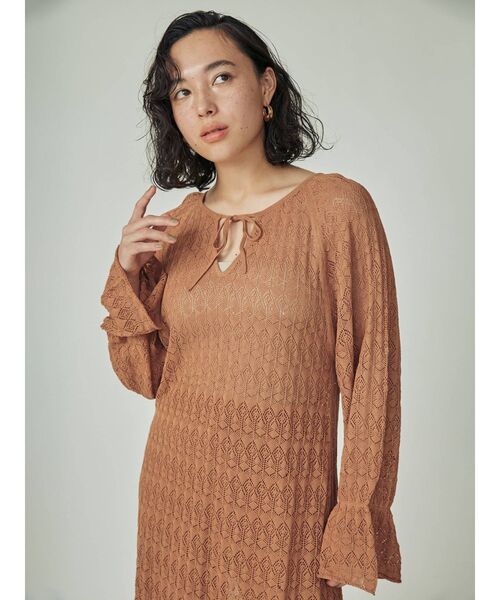 THE DAYZ TOKYO（ザデイズトーキョー）の「【THE DAYZ TOKYO】透かし編みニットワンピース（ワンピース・レディース・ブラック/ブラウン・FREE）」の3枚目の写真
