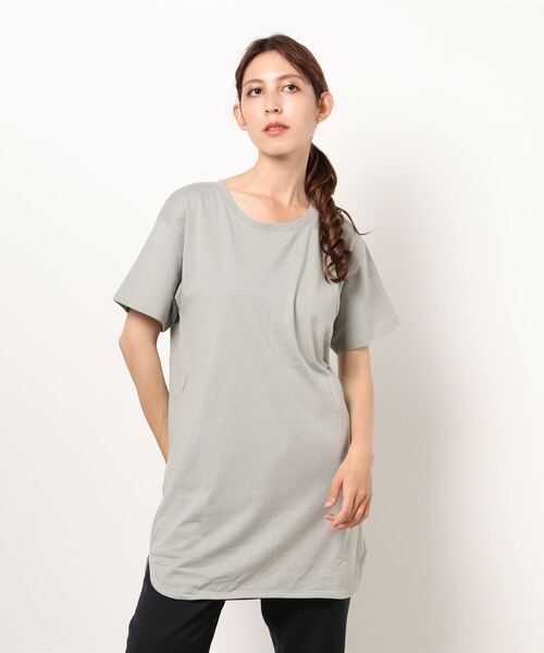 JEANS MATE(ジーンズメイト)の「Tチュニック ロング丈Tシャツ 汗染み防止加工素材 ビッグシルエット/オーバーサイズ 前後差(チュニック・レディース・ホワイト/ブラック/ピンク系その他/ライトグリーン/カーキ/ブルー/サックスブルー/ネイビー/ライトベージュ/ブラウン・MEDIUM/LARGE)」の6枚目の写真