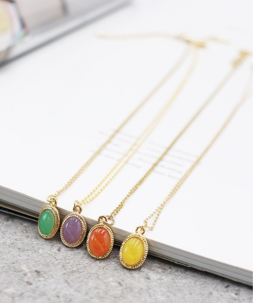 voov（ブーブ）の「ドロップ アクリルカラーシンプル ネックレス（ネックレス・レディース・グリーン/オレンジ/パープル/イエロー・フリー）」の7枚目の写真