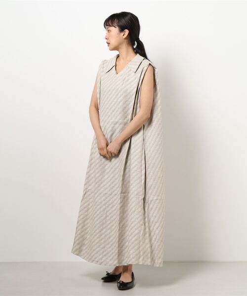 Factor=(ファクターイコール)の「斜めストライプリネンロングワンピース(ワンピース・レディース・ブラック/ベージュ/ライトベージュ・FREE)」の6枚目の写真