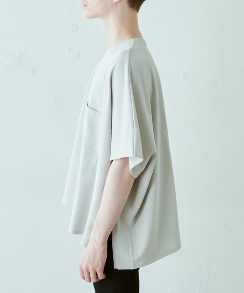 Lui's（ルイス）の「ポケット付ポンチョTシャツ（Tシャツ/カットソー・メンズ・ホワイト/オリーブ/ブラック・FREE）」の13枚目の写真