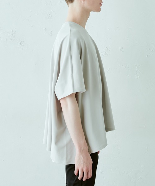 Lui's（ルイス）の「ポケット付ポンチョTシャツ（Tシャツ/カットソー・メンズ・ホワイト/オリーブ/ブラック・FREE）」の22枚目の写真