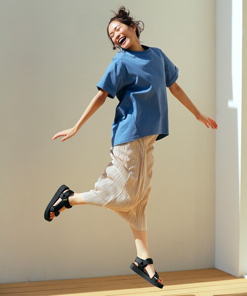 pink adobe(ピンクアドベ)の「◆【M-L】カットプリーツナロースカート(スカート・レディース・カーキ/ライトベージュ/レンガ・40/38)」の11枚目の写真