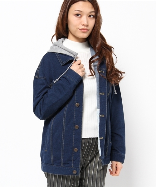 WEGO（ウィゴー）の「WEGO/フード付カットGジャン（デニムジャケット・レディース・ホワイト/ダークインディゴブルー/ライトインディゴブルー・FREE）」の5枚目の写真