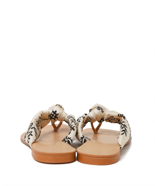 manipuri（マニプリ）の「MANIPURI(マニプリ)カレイドバンダナ　スカーフトングサンダル（サンダル・レディース・ホワイト/ブラック・38/39/35/36/37）」の3枚目の写真