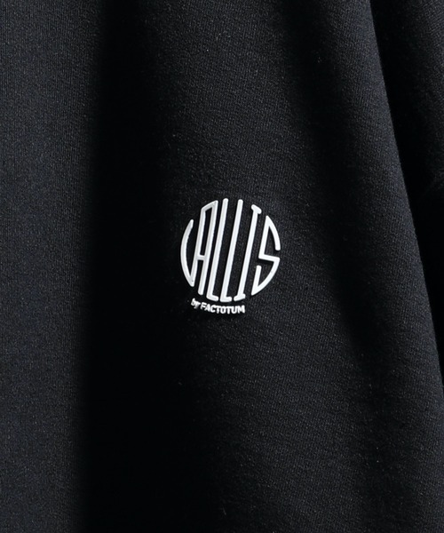 VALLIS by FACTOTUM（ヴァリスバイファクトタム）の「【VALLIS by FACTOTUM】別注サークルロゴスウェット（スウェット・メンズ・バーガンディー/ブラック/ネイビー/ブルー/グレー/ブラウン・LARGE/MEDIUM）」の10枚目の写真