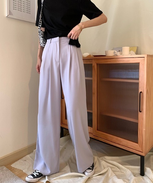 KOR(ケーオーアール)の「ウエストタック ワイドパンツ(その他パンツ・レディース・ホワイト/ブラック/パープル/グリーン・S/M/L)」の4枚目の写真