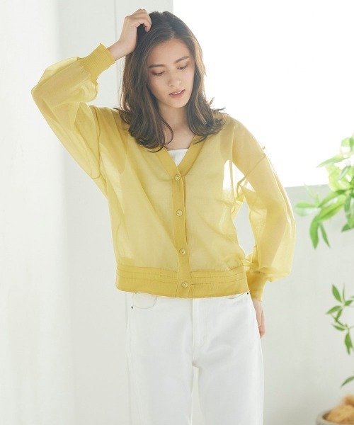 LIPSTAR（リップスター）の「シアーVネック袖ボリュームニットカーデ（カーディガン/ボレロ・レディース・ブラック/ベージュ/イエロー・M）」の11枚目の写真