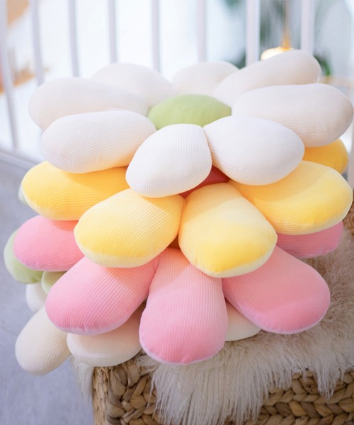 aimoha（アイモハ）の「ふかふかモチモチフラワークッション（クッション/クッションカバー・レディース・ホワイト×イエロー/ホワイト×グリーン/レッド系その他/ホワイト×レッド/イエロー系その他/グリーン系その他・FREE）」の18枚目の写真