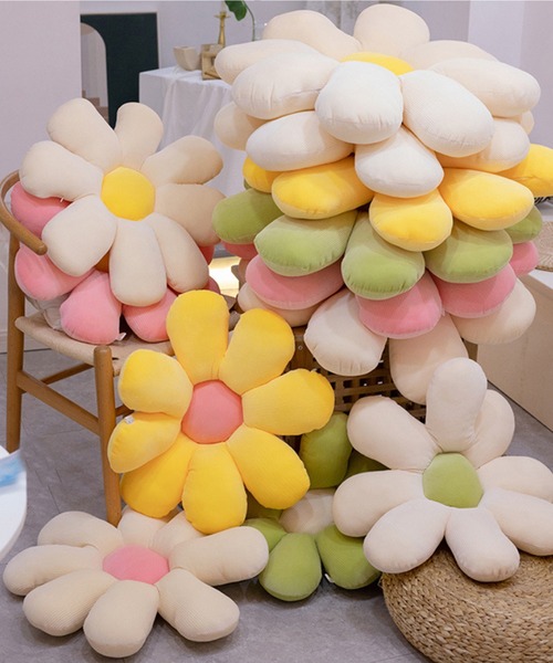 aimoha（アイモハ）の「ふかふかモチモチフラワークッション（クッション/クッションカバー・レディース・ホワイト×イエロー/ホワイト×グリーン/レッド系その他/ホワイト×レッド/イエロー系その他/グリーン系その他・FREE）」の21枚目の写真