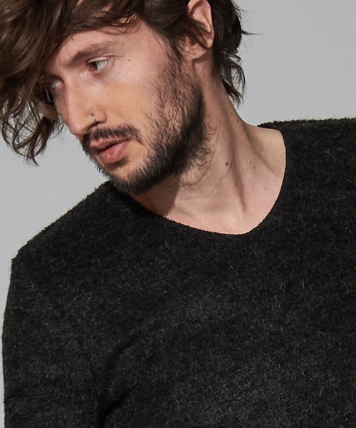 NO ID.(ノーアイディ)の「mlt3459-ビキューレラムパイルV/Nプルオーバー(Tシャツ/カットソー・メンズ・アイボリー/ネイビー/ライトグレー/ダークグレー/ブラック/ワイン・1/2)」の22枚目の写真