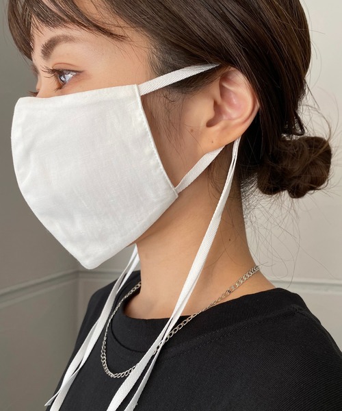 CAPRICIEUX LE'MAGE（カプリシューレマージュ）の「うるおいリボンマスク（マスク・レディース・ホワイト/ベージュ/ネイビー/グレイッシュベージュ・FREE）」の9枚目の写真