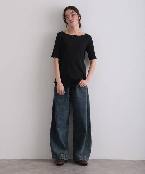 ElegChic(エレグシック)の「ボートネックコットンリブTシャツ(Tシャツ/カットソー・レディース・ブラック/ベージュ/オフホワイト・4L/L/XL/XXL/M)」の4枚目の写真