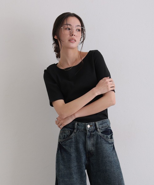 ElegChic(エレグシック)の「ボートネックコットンリブTシャツ(Tシャツ/カットソー・レディース・ブラック/ベージュ/オフホワイト・4L/L/XL/XXL/M)」の11枚目の写真