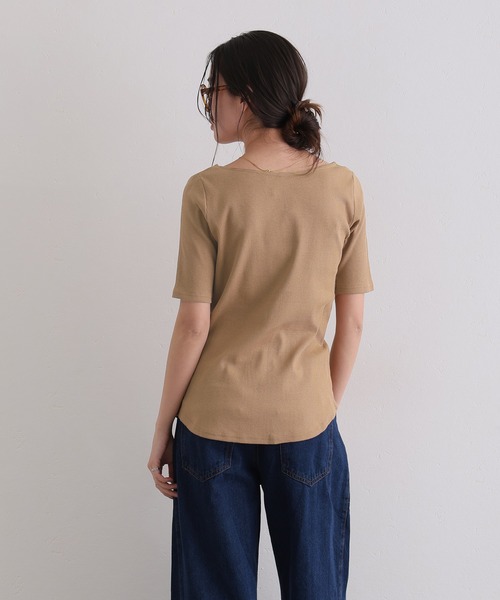 ElegChic(エレグシック)の「ボートネックコットンリブTシャツ(Tシャツ/カットソー・レディース・ブラック/ベージュ/オフホワイト・4L/L/XL/XXL/M)」の20枚目の写真