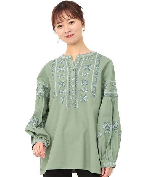 チチカカ（チチカカ）の「キカ刺繍プルオーバー（シャツ/ブラウス・レディース・カーキ/オレンジ/ブルー・FREE）」の16枚目の写真