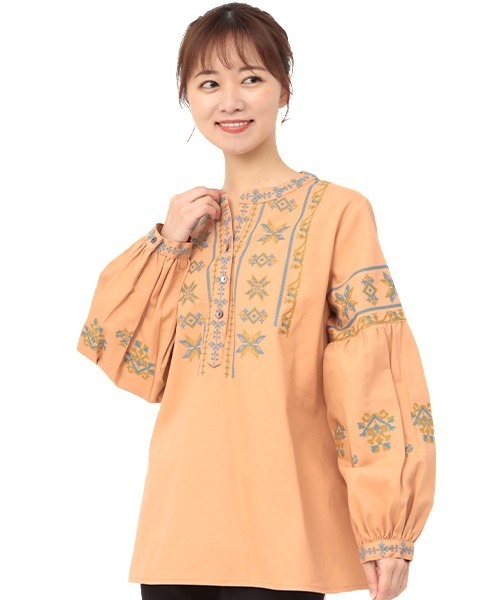 チチカカ（チチカカ）の「キカ刺繍プルオーバー（シャツ/ブラウス・レディース・カーキ/オレンジ/ブルー・FREE）」の22枚目の写真