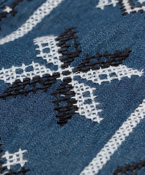 チチカカ（チチカカ）の「キカ刺繍プルオーバー（シャツ/ブラウス・レディース・カーキ/オレンジ/ブルー・FREE）」の15枚目の写真