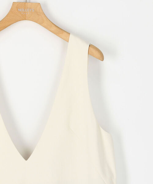 NOLLEY’S Sophi（ノーリーズソフィ）の「◇【WEB限定カラーあり】リネン混ジャンパースカート（ワンピース・レディース・ベージュ/オリーブ/キナリ・2/1）」の8枚目の写真