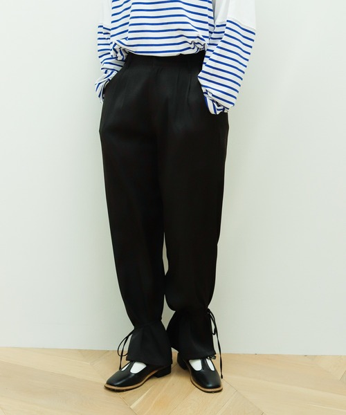 Birthday room(バースデイルーム)の「裾リボン2WAYパンツ(その他パンツ・レディース・ブラック/カーキ/オレンジ/ナチュラル・FREE)」の2枚目の写真