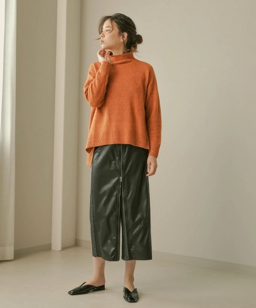 Bou Jeloud(ブージュルード)の「キャメル混◆ハイネックニット(ニット/セーター・レディース・グレー/カーキ/オレンジ/マスタード・FREE)」の7枚目の写真