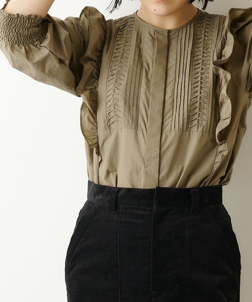 Whim Gazette（ウィムガゼット）の「【THE PAUSE】ピンタックブラウス（シャツ/ブラウス・レディース・ホワイト/ブラック/カーキ・FREE）」の17枚目の写真