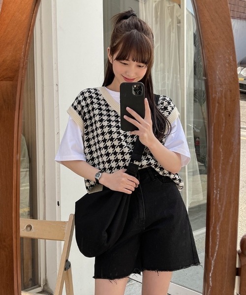 SONA（ソナ）の「SONYUNARA ハウンドトゥース柄ニットベスト（ベスト・レディース・ブラック/ベージュ/グリーン・FREE）」の8枚目の写真