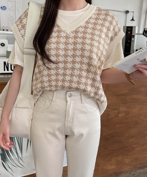 SONA（ソナ）の「SONYUNARA ハウンドトゥース柄ニットベスト（ベスト・レディース・ブラック/ベージュ/グリーン・FREE）」の20枚目の写真