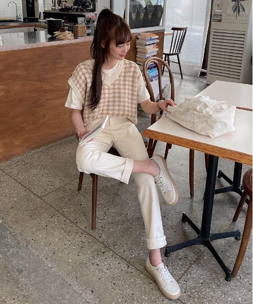 SONA（ソナ）の「SONYUNARA ハウンドトゥース柄ニットベスト（ベスト・レディース・ブラック/ベージュ/グリーン・FREE）」の21枚目の写真