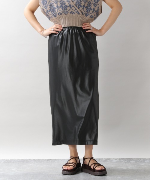 RAGEBLUE（レイジブルー）の「レザーライクIラインスカート/214778（スカート・レディース・ブラック・FREE）」の2枚目の写真