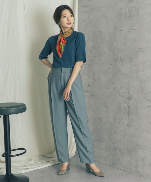 URBAN RESEARCH ROSSO（アーバンリサーチロッソ）の「カラーセンタープレスパンツ（その他パンツ・レディース・チャコールグレー/グリーン系その他/ピンク系その他・38/36）」の12枚目の写真