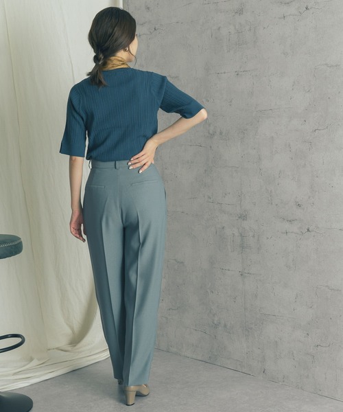 URBAN RESEARCH ROSSO（アーバンリサーチロッソ）の「カラーセンタープレスパンツ（その他パンツ・レディース・チャコールグレー/グリーン系その他/ピンク系その他・38/36）」の14枚目の写真