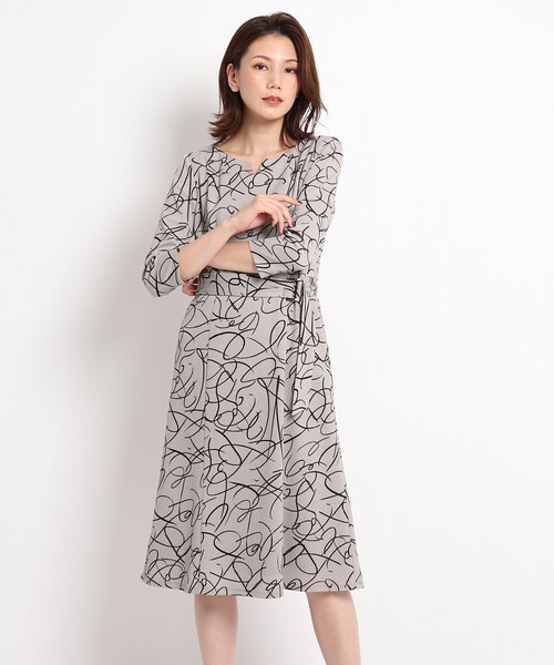 セール Chance クードシャンス のワンピース 洗える 日本製 総柄キーネックワンピース ワンピース ワンピース Coup 総柄キーネック ワンピース 187 21 02 をセール価格で購入できます Coup Chance クードシャンス のファッション De