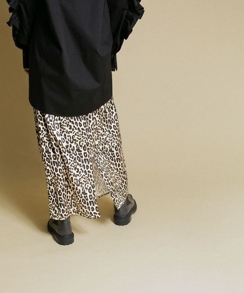 KBF（ケイビーエフ）の「Aラインロングスカート（スカート・レディース・ブラウン/グリーン/ベージュ系その他・ONE）」の4枚目の写真