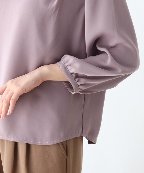 DRESKIP(ドレスキップ)の「◆前後2WAY キーネック7分袖ブラウス(シャツ/ブラウス・レディース・ブラック/ナチュラル/ピンク系・02/04/03)」の9枚目の写真