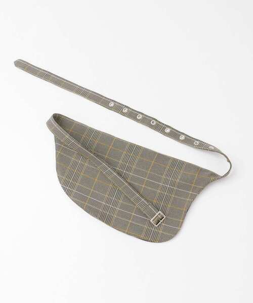 KBF+（ケービーエフプラス）の「KBF+　デザインベルトノーカラージャケット∴（ノーカラージャケット・レディース・ベージュ・ONE）」の17枚目の写真