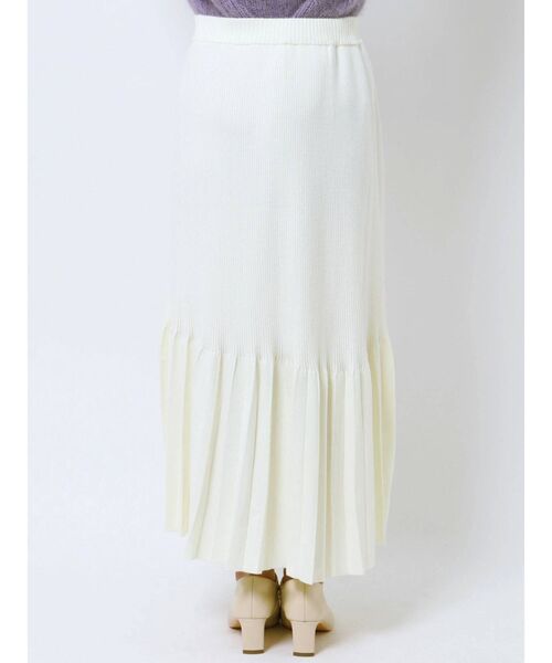 ELENDEEK（エレンディーク）の「リブ&プリーツニットスカート（スカート・レディース・ブラック/パープル/オフホワイト/ブルー・FREE）」の8枚目の写真