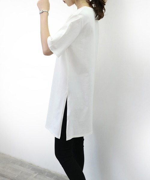 Felt-Maglietta(フェルトマリエッタ)の「サイドスリットルーズカットソー半袖(Tシャツ/カットソー・レディース・ブラック/ダークグレー/モカ/グリーン/ホワイト/ネイビー・FREE/X-LARGE/XX-LARGE)」の8枚目の写真