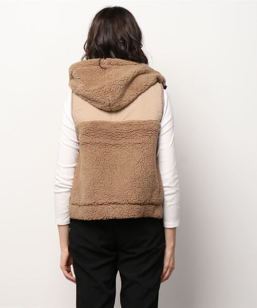 ROXY(ロキシー)の「ロキシー ROXY YOUR HAND VEST(ベスト・レディース・ブラック/ベージュ/ホワイト・XL/M/S/L)」の6枚目の写真