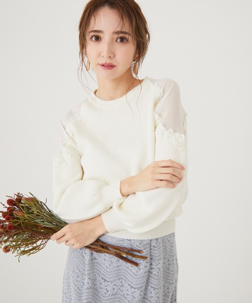 BE RADIANCE(ビーラディエンス)の「フラワーレース切替ニットトップス(ニット/セーター・レディース・ラベンダー/オフホワイト/ブルー・FREE)」の4枚目の写真