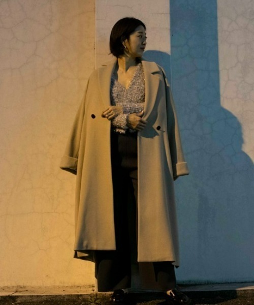 styling/(スタイリング)の「ボリュームコート(チェスターコート・レディース・ベージュ/ブラック・1/0)」の7枚目の写真