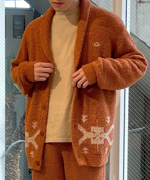 UGG(アグ)の「UGG@mos グラフィック インターシャ カーディガン / アグ グラフィック インターシャ カーディガン(カーディガン/ボレロ・レディース・ブラウン/グレー・M/L)」の1枚目の写真