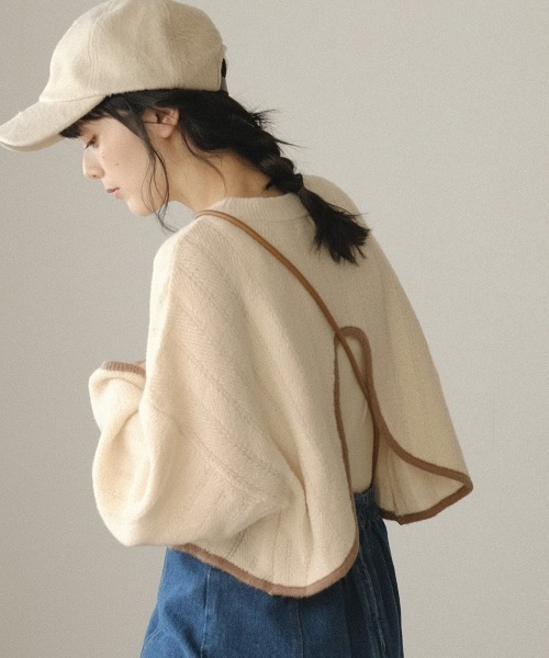 Bab(バブ)の「【WEB限定】バックラウンドバイカラーショートニット(ニット/セーター・レディース・ブラック/アイボリー/ラベンダー・FREE)」の18枚目の写真
