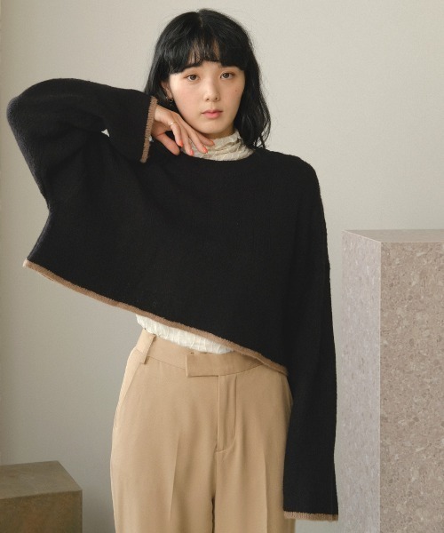Bab(バブ)の「【WEB限定】バックラウンドバイカラーショートニット(ニット/セーター・レディース・ブラック/アイボリー/ラベンダー・FREE)」の5枚目の写真